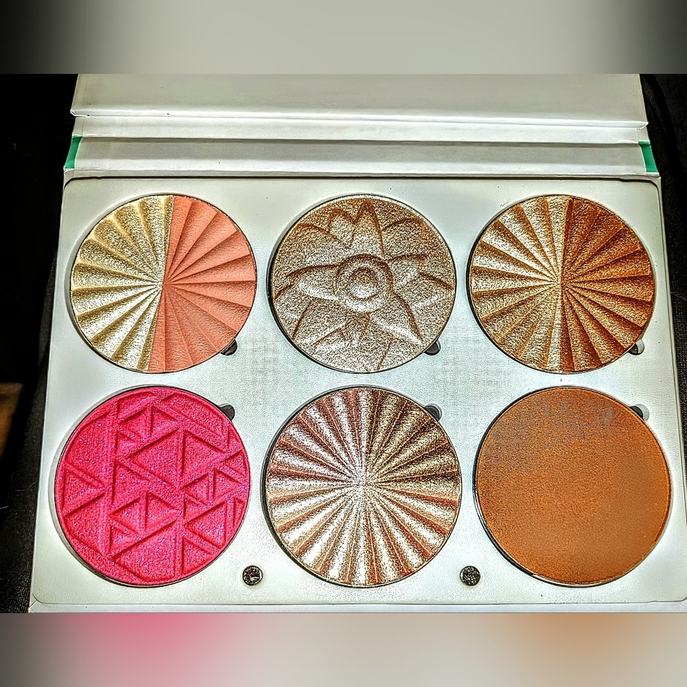OFRA COSMETICS Professional Palette - On the Glow II - Picture 7 of 11